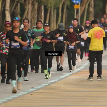 Runner Photo 5631794