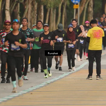 Runner Photo 5631796
