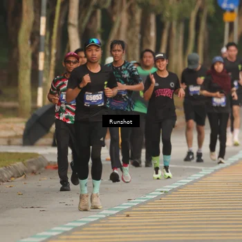 Runner Photo 5631799