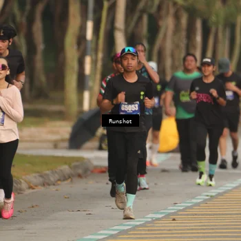 Runner Photo 5631817