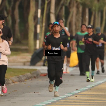 Runner Photo 5631818