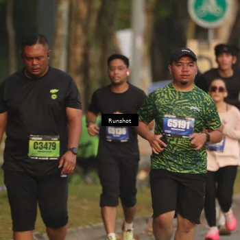 Runner Photo 5631828