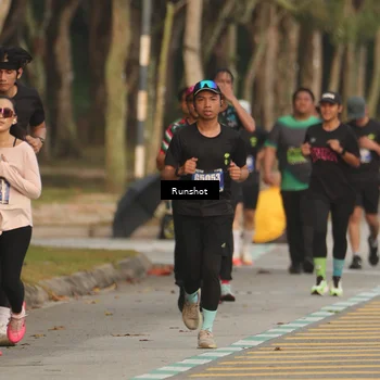 Runner Photo 5631830
