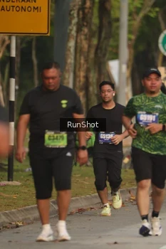 Runner Photo 5631833