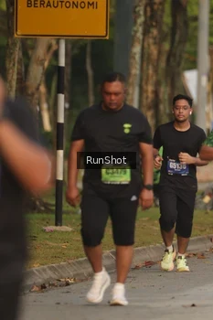 Runner Photo 5631839
