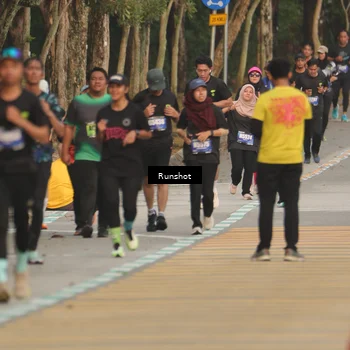Runner Photo 5631842