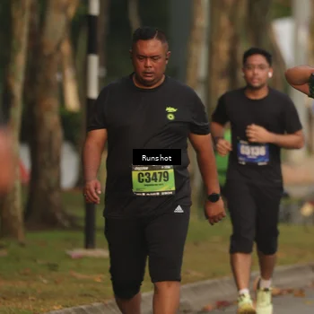 Runner Photo 5631858