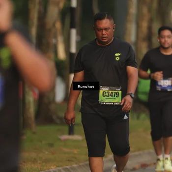 Runner Photo 5631861