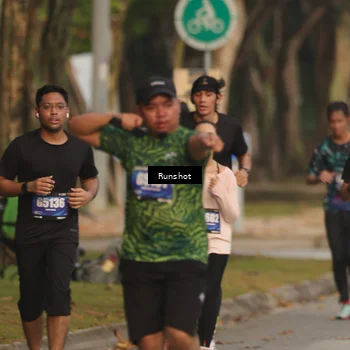 Runner Photo 5631862
