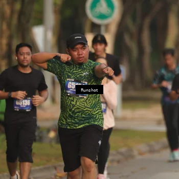 Runner Photo 5631863