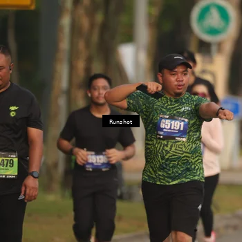 Runner Photo 5631881