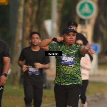 Runner Photo 5631883