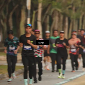 Runner Photo 5631884