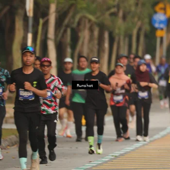 Runner Photo 5631887