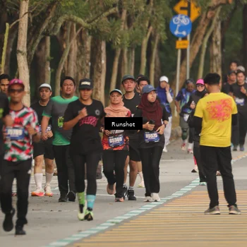 Runner Photo 5631890