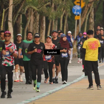 Runner Photo 5631893