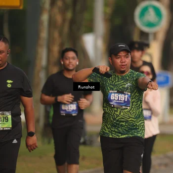 Runner Photo 5631896