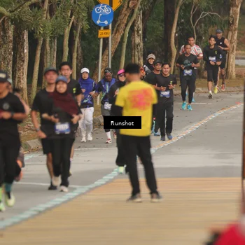 Runner Photo 5631914