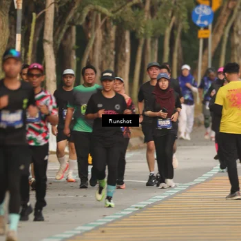 Runner Photo 5631916