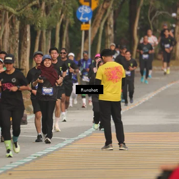 Runner Photo 5631922