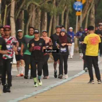 Runner Photo 5631937
