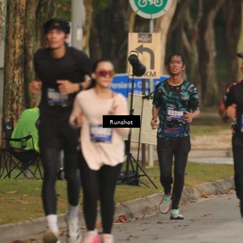 Runner Photo 5631940