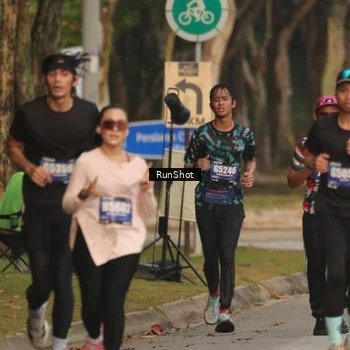 Runner Photo 5631949