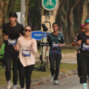 Runner Photo 5631950
