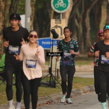 Runner Photo 5631954