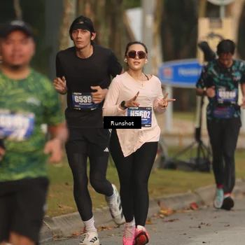 Runner Photo 5631967