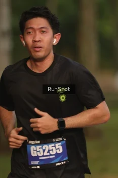 Runner Photo 5631998