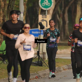 Runner Photo 5632013