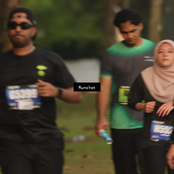 Runner Photo 5632021