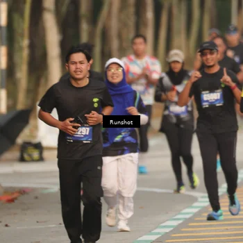 Runner Photo 5632103
