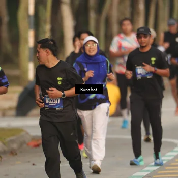 Runner Photo 5632128