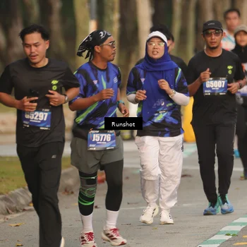 Runner Photo 5632143