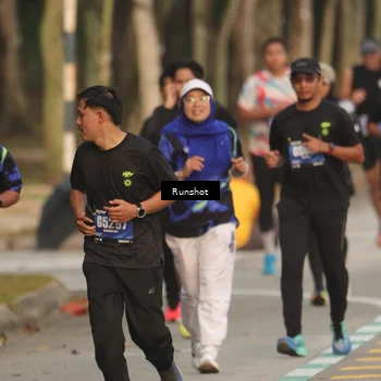 Runner Photo 5632155