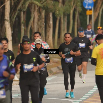 Runner Photo 5632202