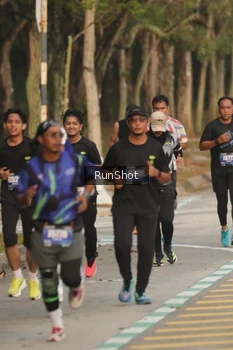 Runner Photo 5632208