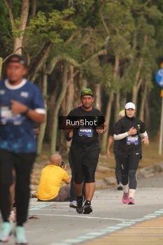 Runner Photo 5632221