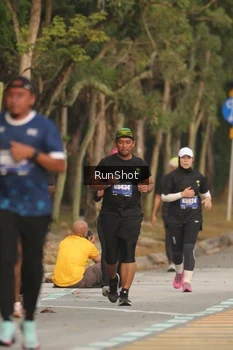 Runner Photo 5632222