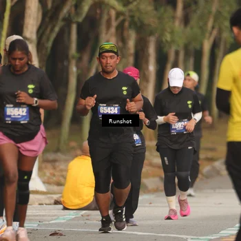 Runner Photo 5632243