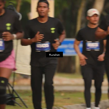 Runner Photo 5632244