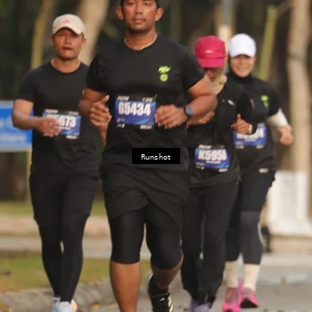 Runner Photo 5632302