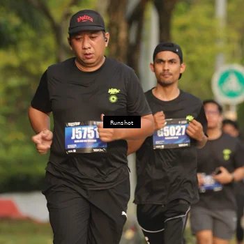 Runner Photo 5632342