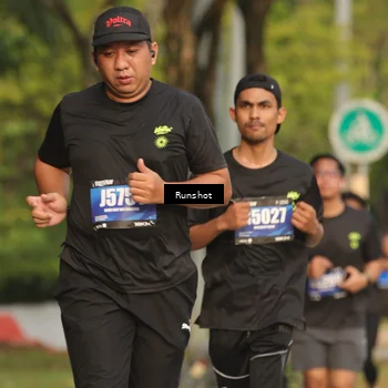 Runner Photo 5632343
