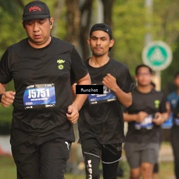 Runner Photo 5632344