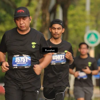 Runner Photo 5632356