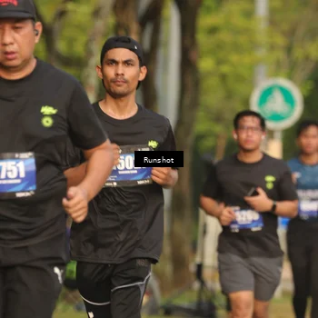 Runner Photo 5632360