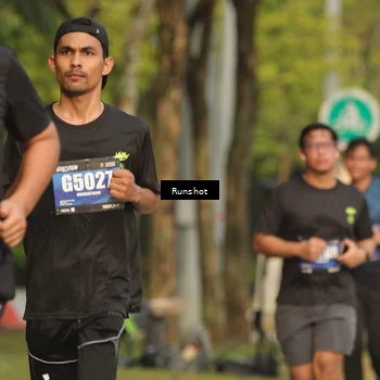 Runner Photo 5632371